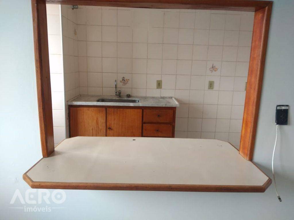 Apartamento à venda com 1 quarto, 45m² - Foto 1