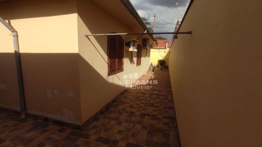 Casa à venda com 4 quartos, 196m² - Foto 33