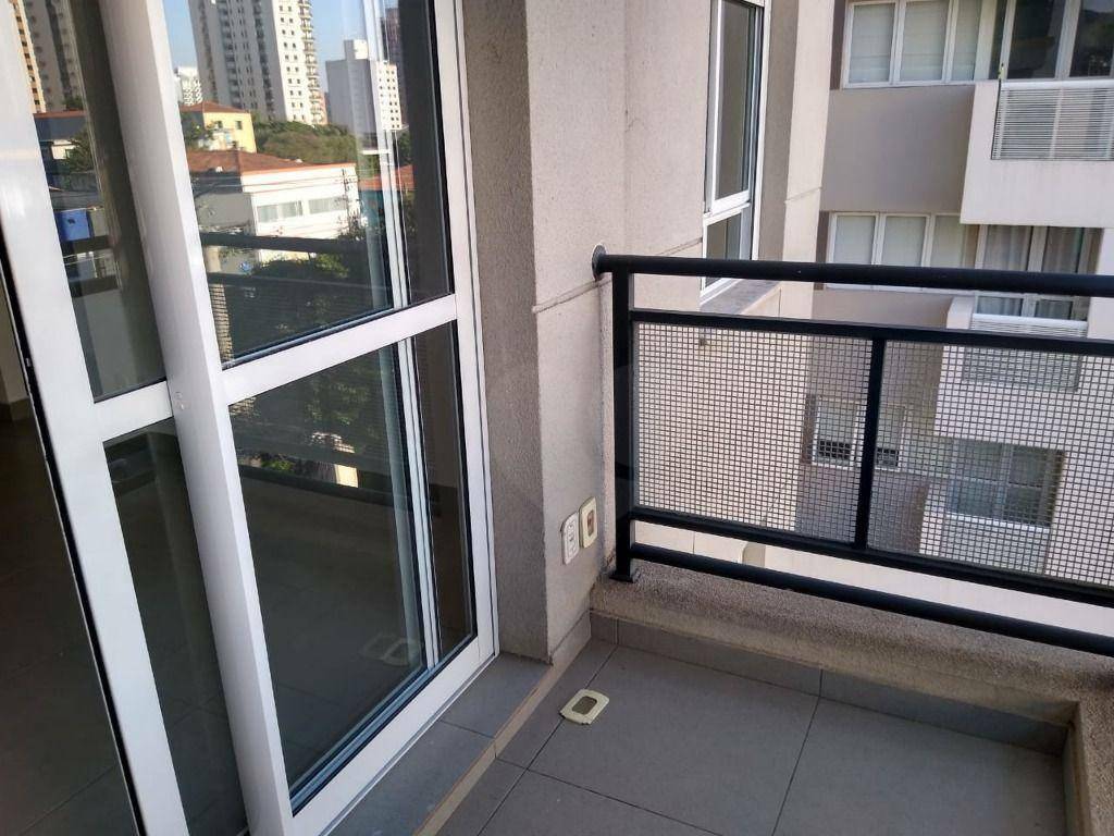 Apartamento à venda com 1 quarto, 38m² - Foto 12