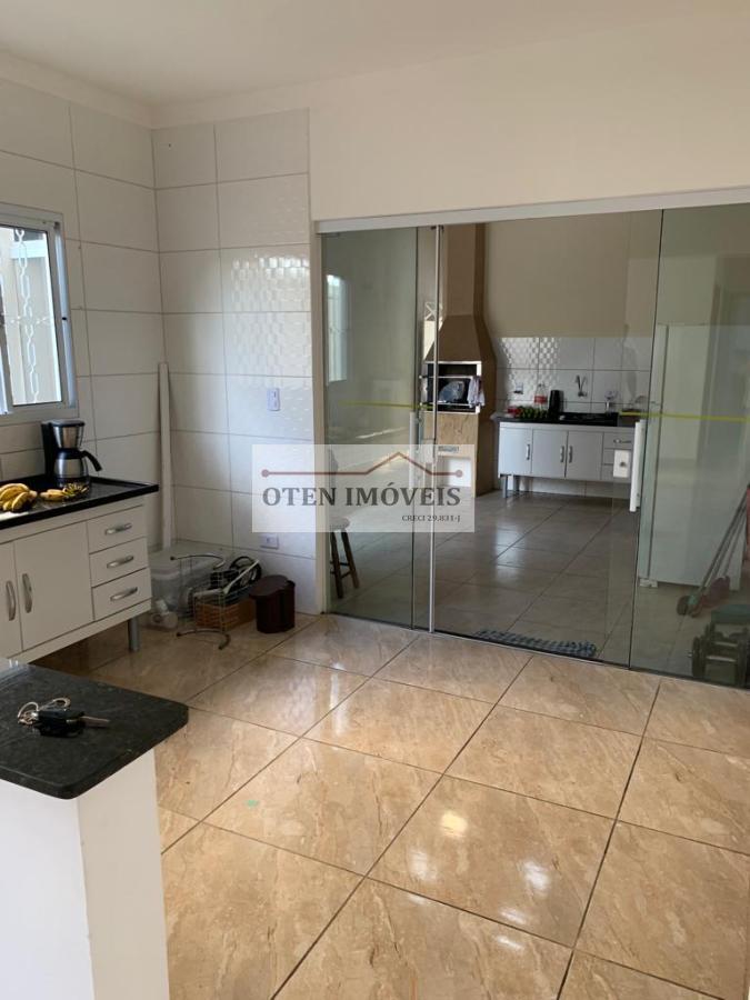 Casa à venda com 2 quartos, 120m² - Foto 17