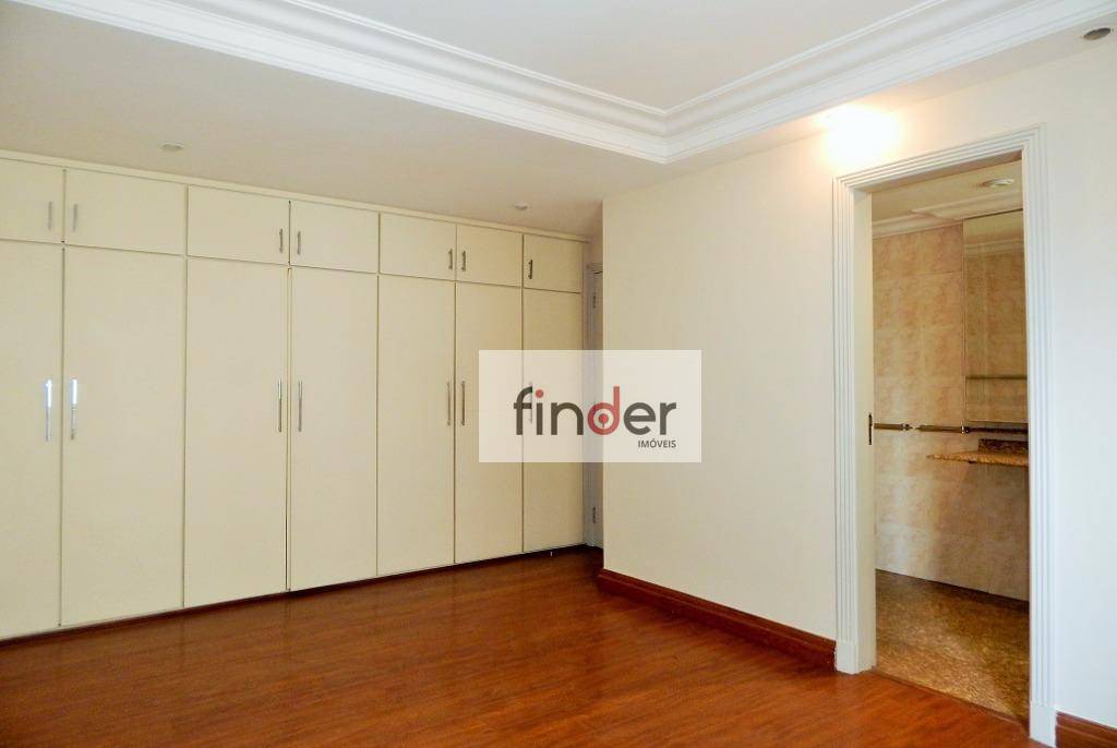 Apartamento à venda com 3 quartos, 155m² - Foto 10