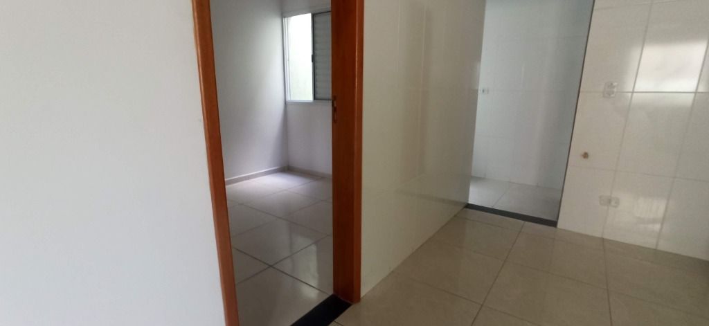 Apartamento para alugar com 2 quartos, 40m² - Foto 15