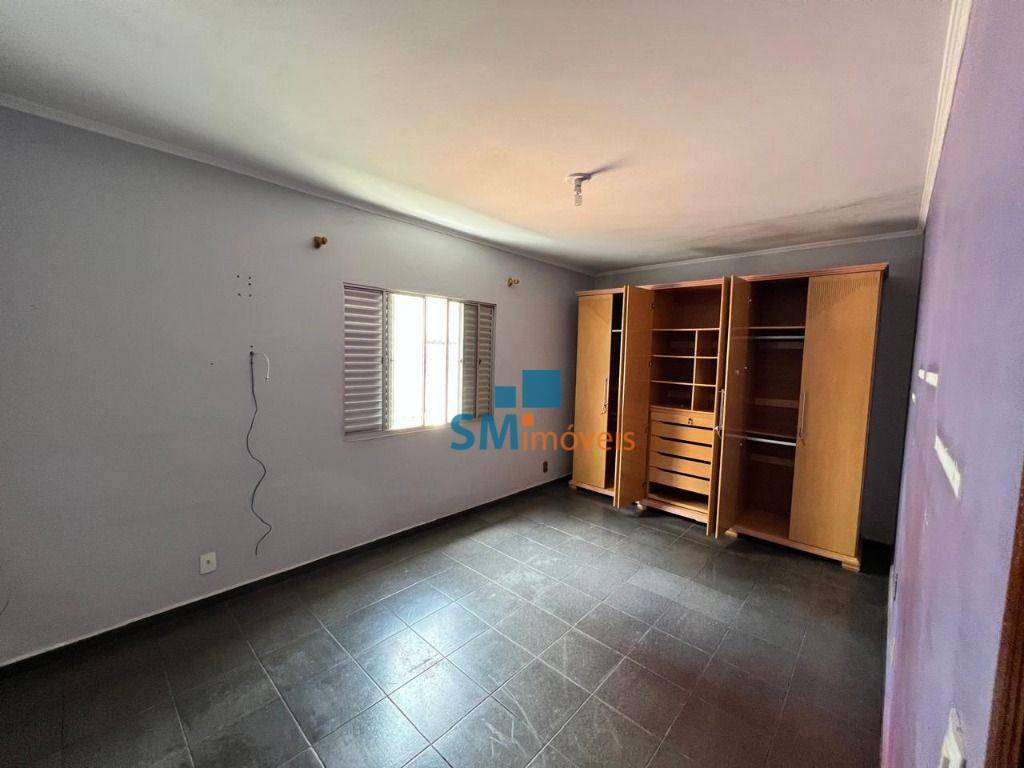 Sobrado à venda com 3 quartos, 250m² - Foto 23