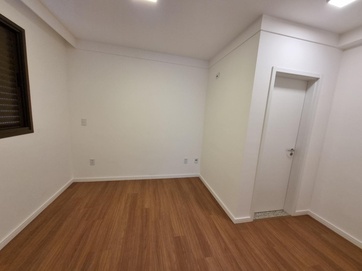 Apartamento à venda com 2 quartos, 67m² - Foto 10