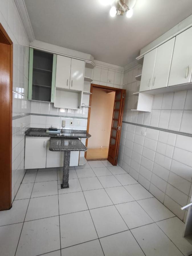 Apartamento à venda com 3 quartos, 94m² - Foto 6