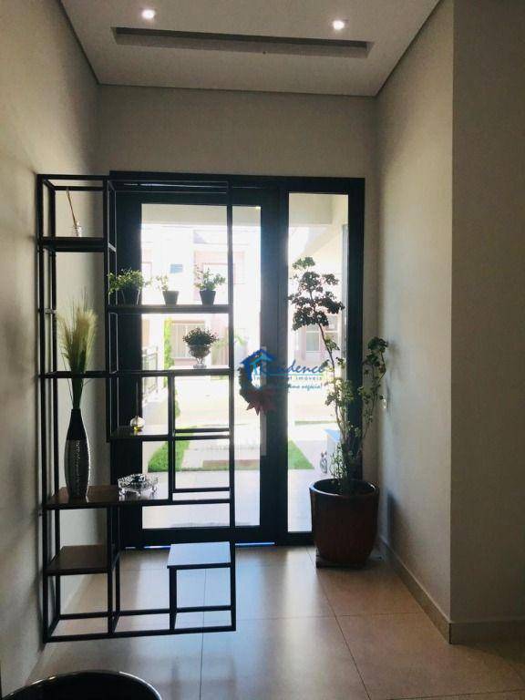 Casa de Condomínio à venda com 3 quartos, 150m² - Foto 1