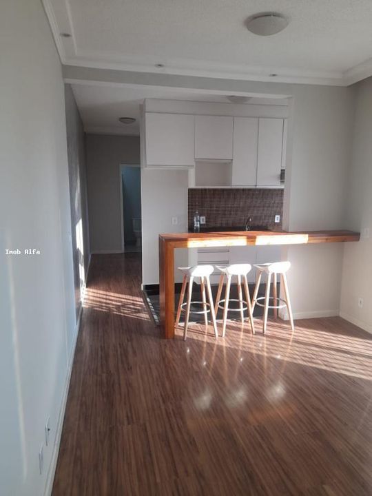 Apartamento à venda com 2 quartos, 62m² - Foto 3