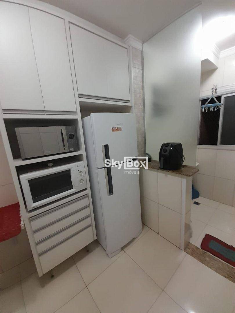 Apartamento à venda com 3 quartos, 68m² - Foto 17