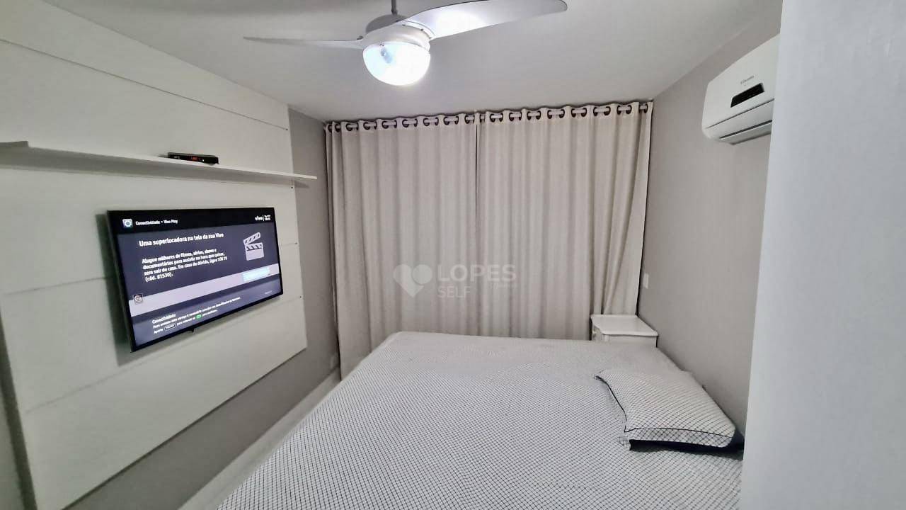 Apartamento à venda com 3 quartos, 130m² - Foto 4