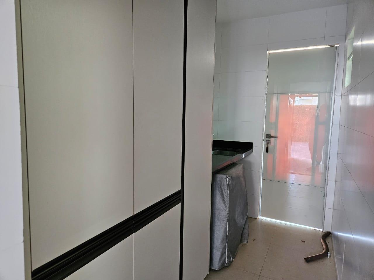 Casa à venda com 2 quartos, 250m² - Foto 19