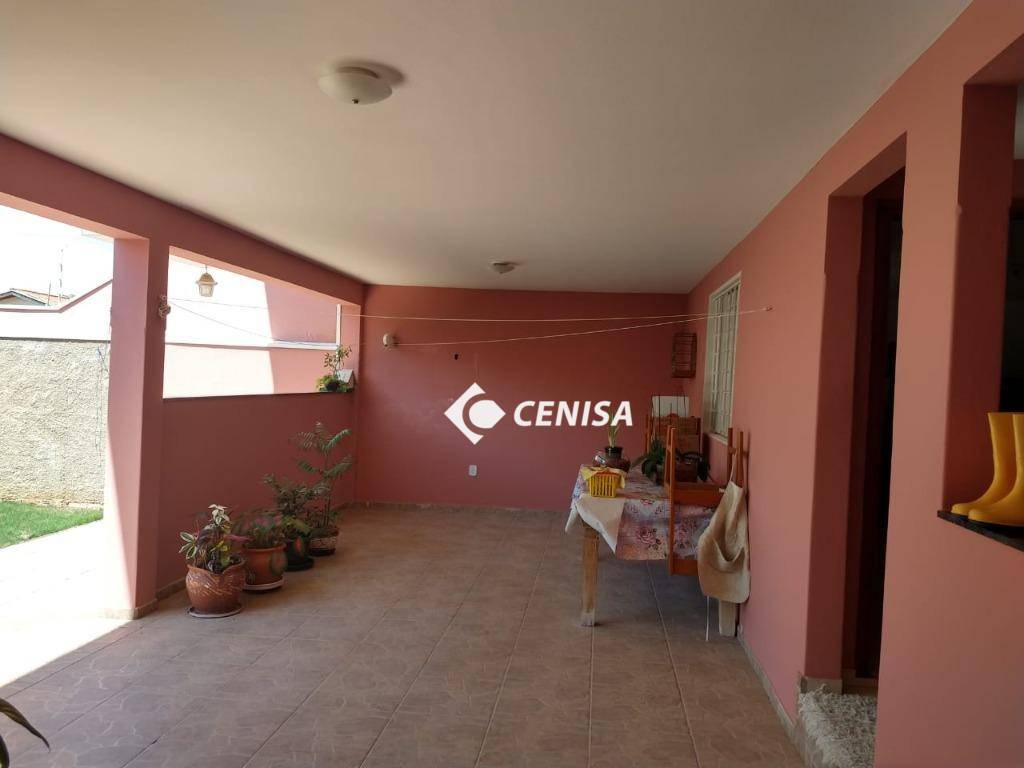 Casa à venda com 3 quartos, 170m² - Foto 20