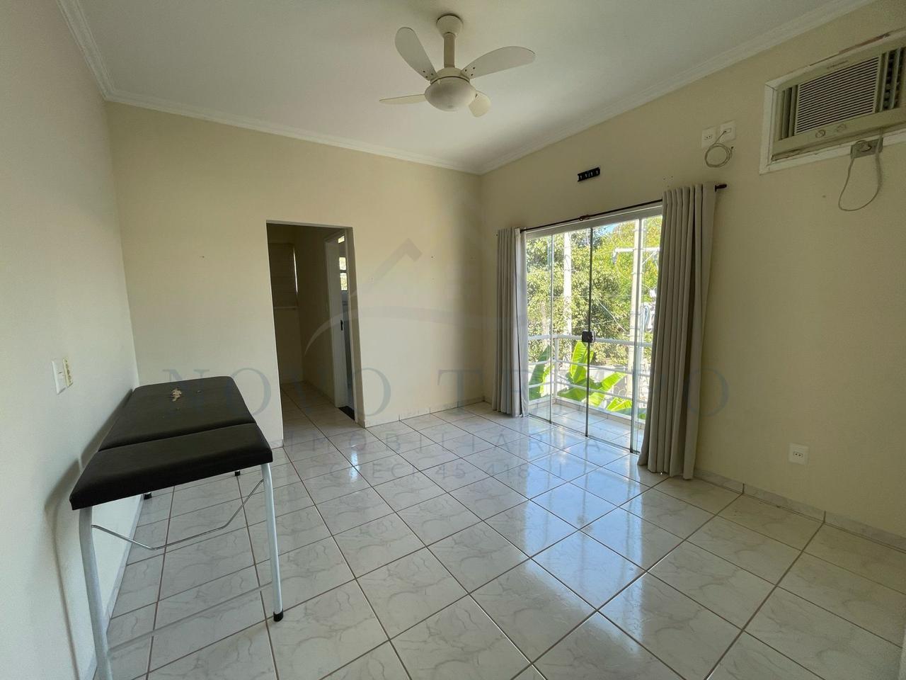 Casa à venda com 3 quartos, 337m² - Foto 15