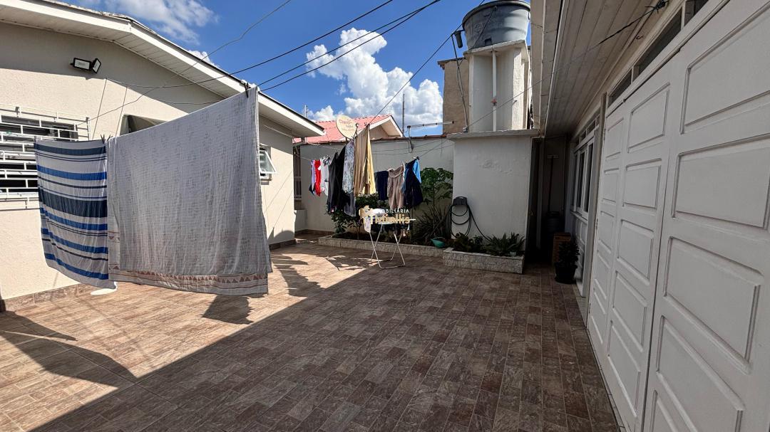 Casa à venda com 3 quartos, 168m² - Foto 7