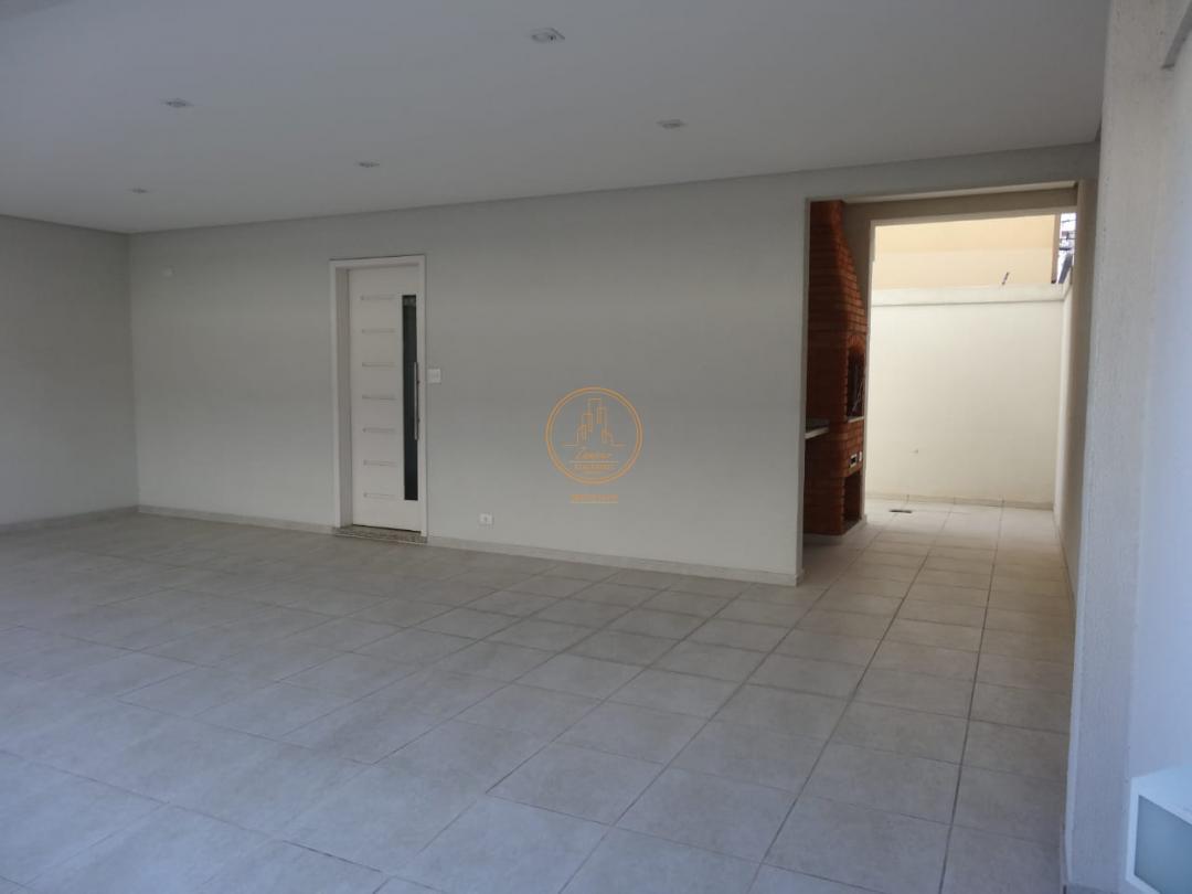 Casa à venda com 3 quartos, 150m² - Foto 3