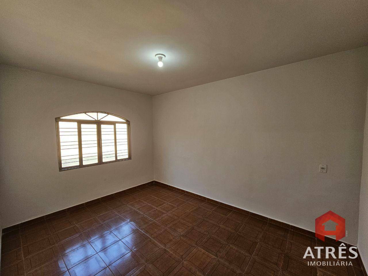 Casa para alugar com 3 quartos, 205m² - Foto 15