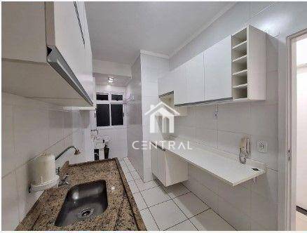 Apartamento à venda com 2 quartos, 51m² - Foto 2