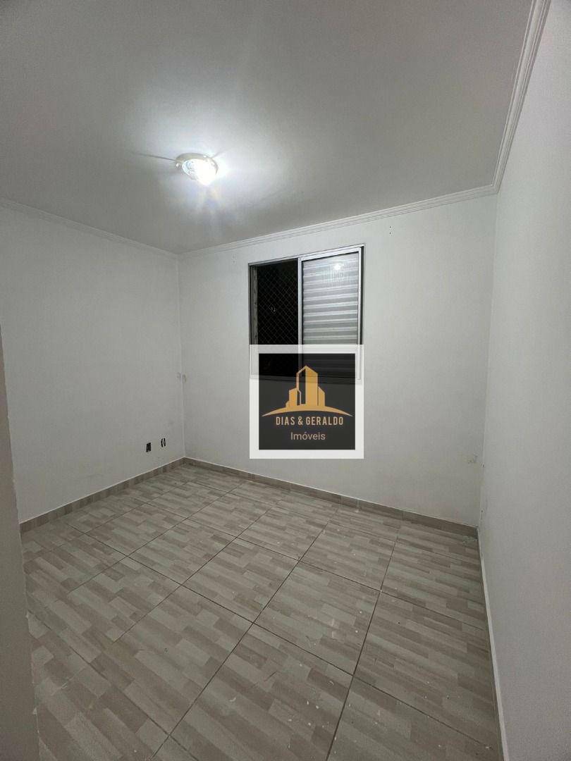 Apartamento à venda com 2 quartos, 45m² - Foto 8