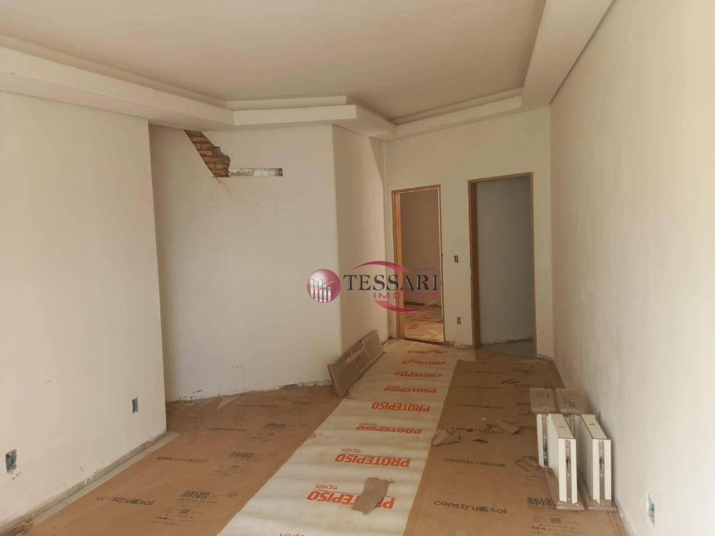 Casa à venda e aluguel com 3 quartos, 800m² - Foto 10