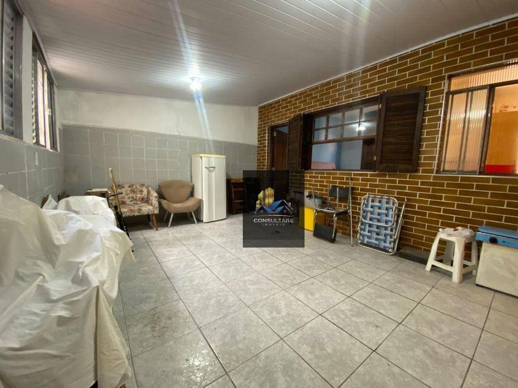 Casa de Condomínio à venda com 3 quartos, 225m² - Foto 20