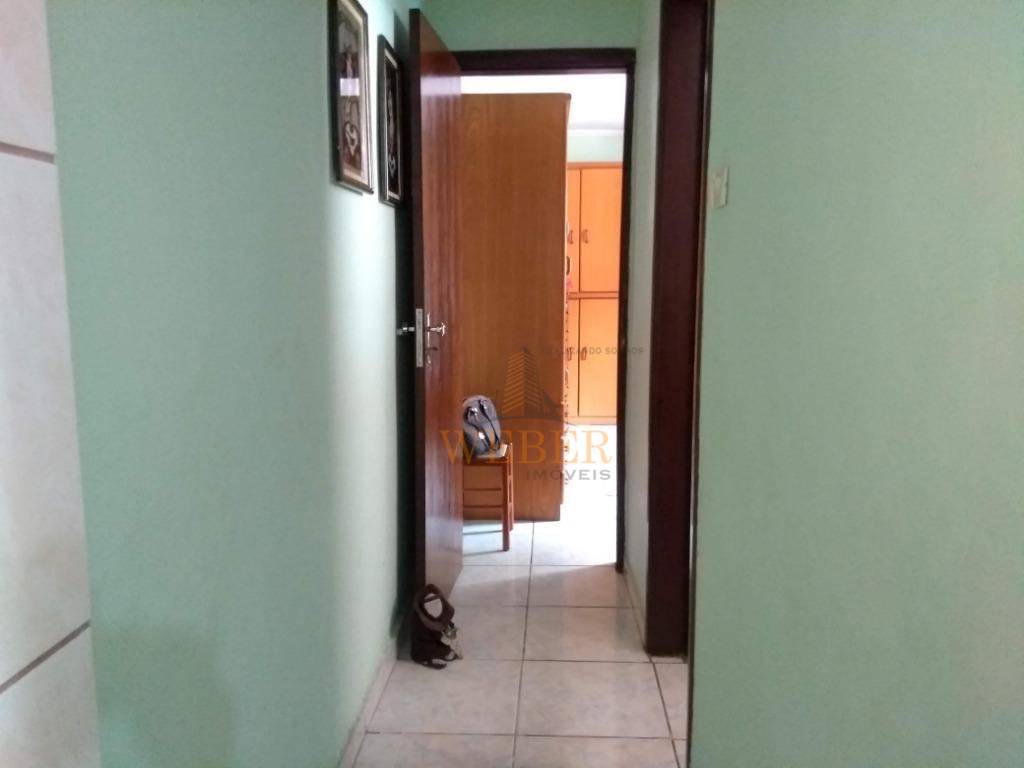 Casa à venda com 3 quartos, 300m² - Foto 26