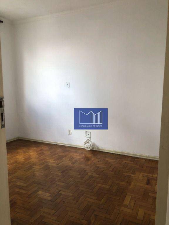 Apartamento à venda com 2 quartos, 70m² - Foto 27