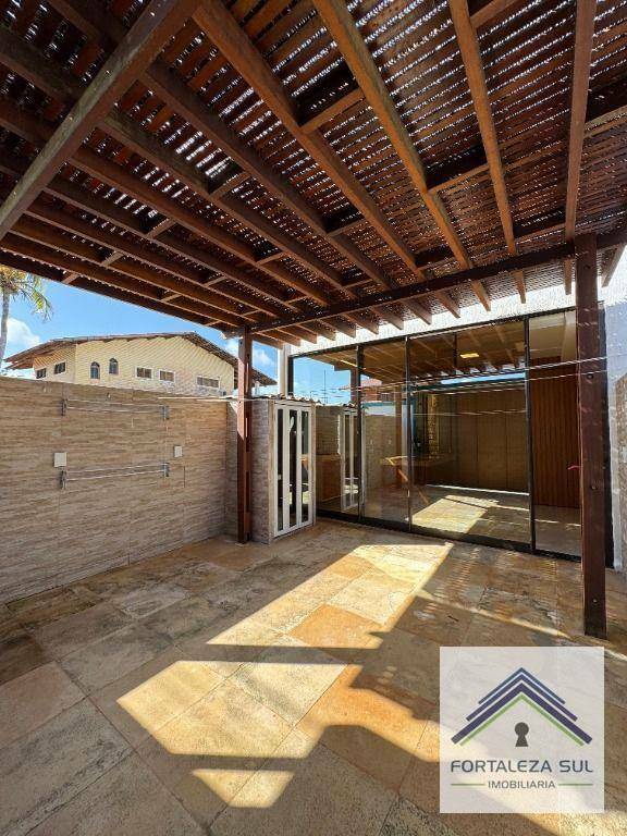 Casa de Condomínio à venda com 2 quartos, 82m² - Foto 2