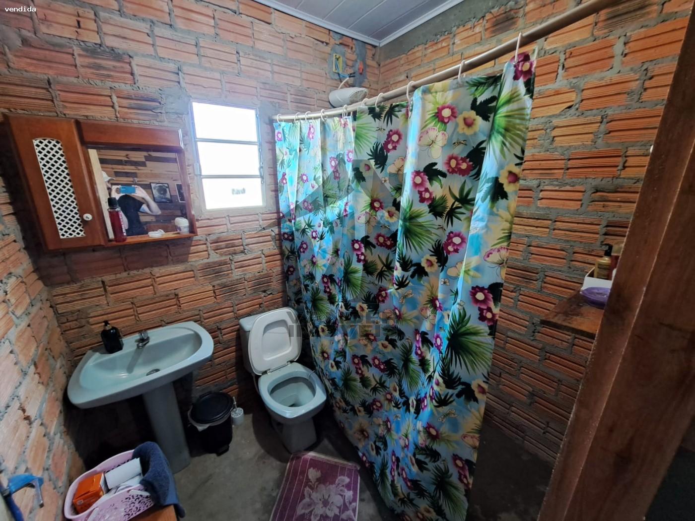 Casa à venda com 2 quartos, 450m² - Foto 9