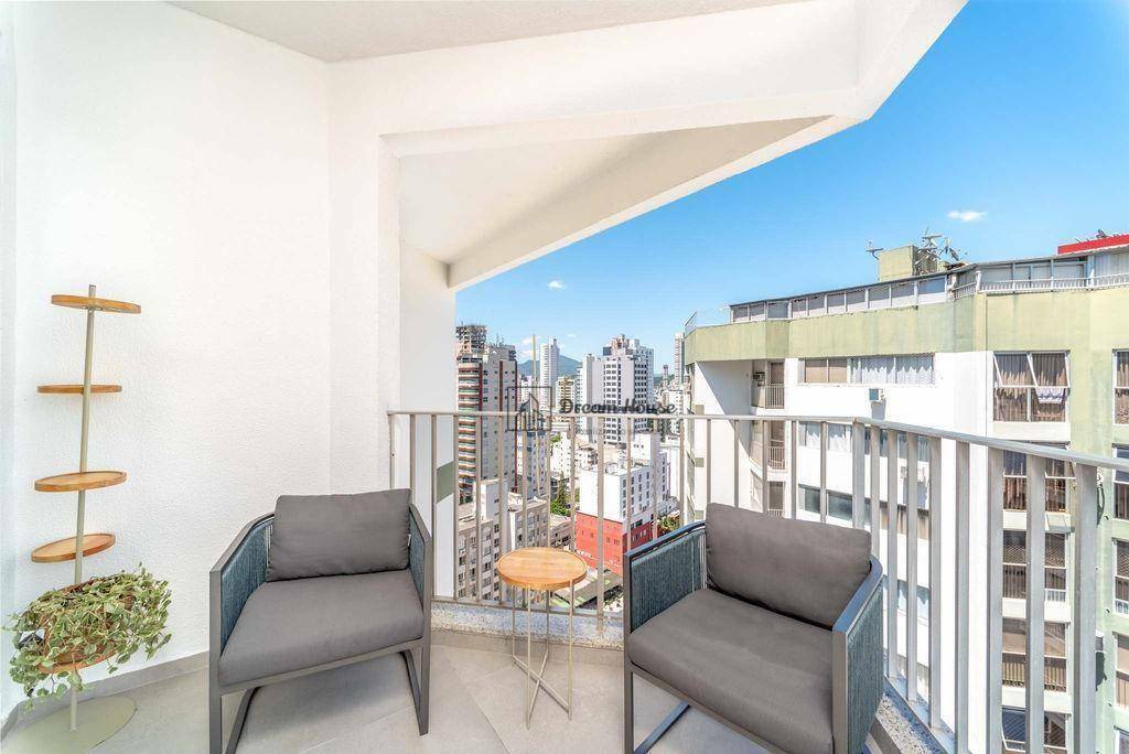 Apartamento à venda com 4 quartos, 317m² - Foto 38