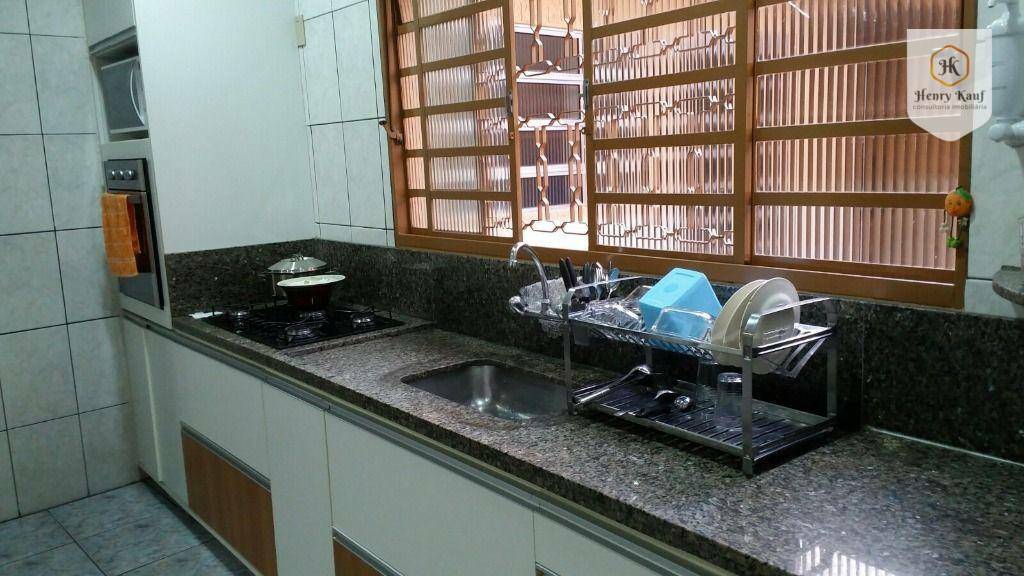 Sobrado à venda com 2 quartos, 267m² - Foto 17