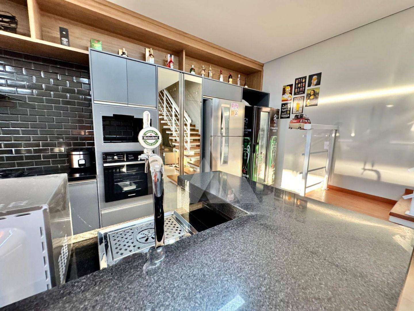 Casa à venda com 2 quartos, 130m² - Foto 3