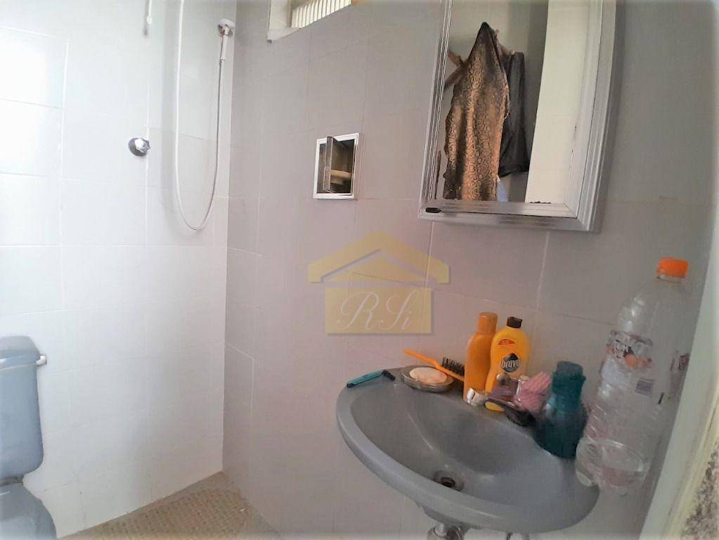 Sobrado à venda com 3 quartos, 180m² - Foto 12