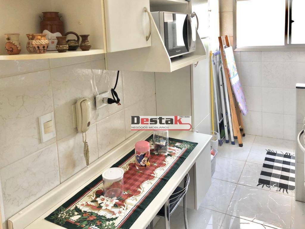 Apartamento à venda com 3 quartos, 71m² - Foto 17