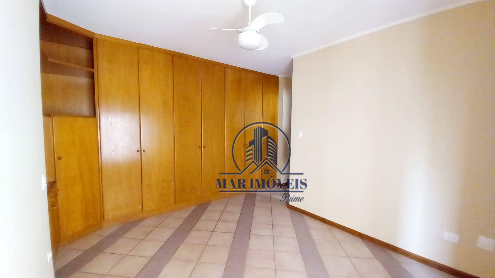 Apartamento à venda com 3 quartos, 140m² - Foto 9