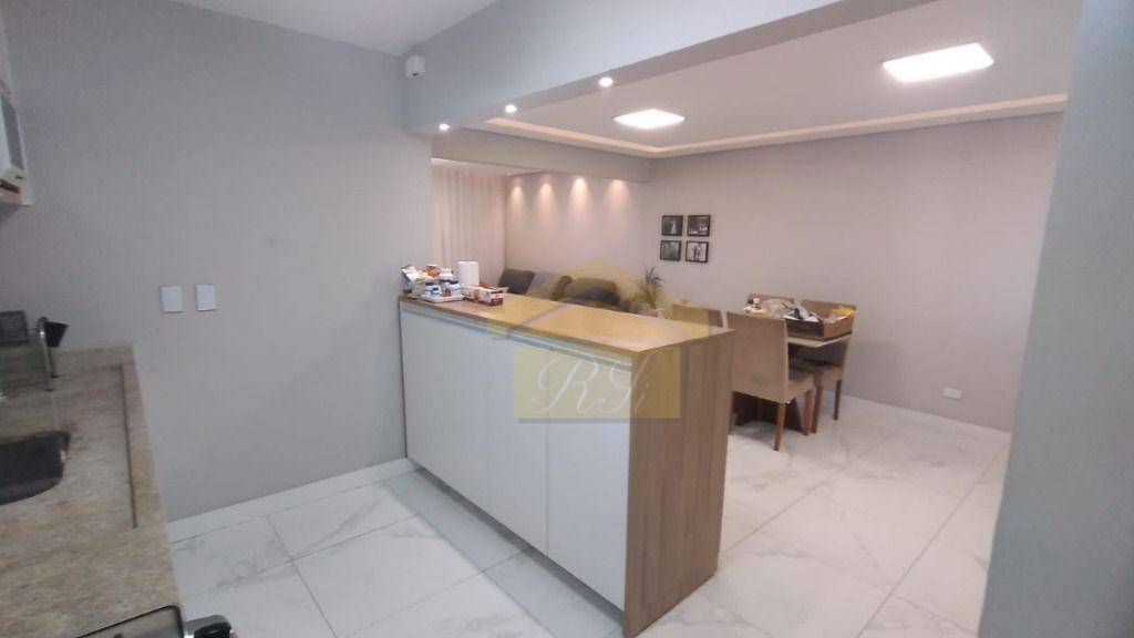 Apartamento à venda com 2 quartos, 72m² - Foto 5