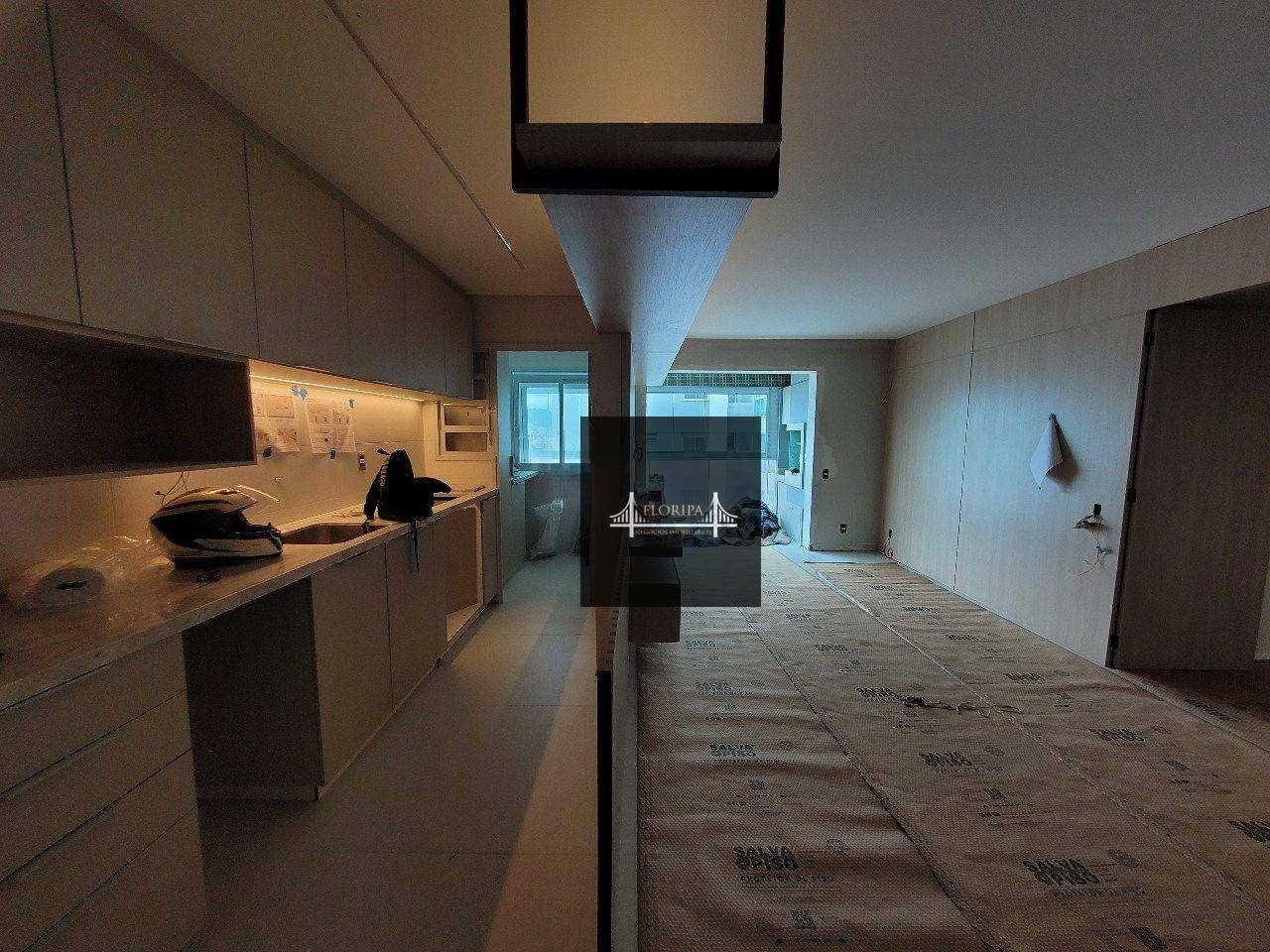 Apartamento à venda com 3 quartos, 136m² - Foto 4