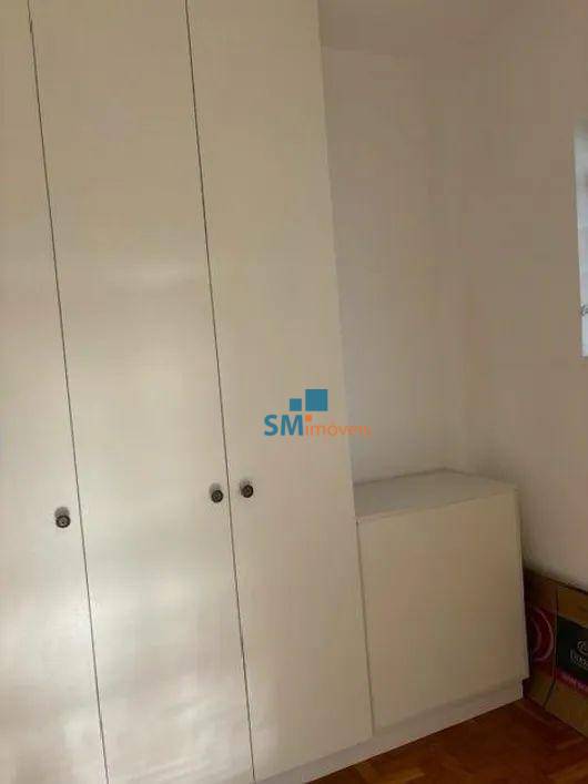 Apartamento para alugar com 4 quartos, 180m² - Foto 2