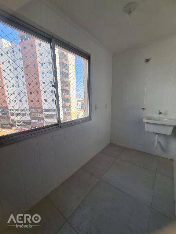 Apartamento à venda com 3 quartos, 82m² - Foto 8