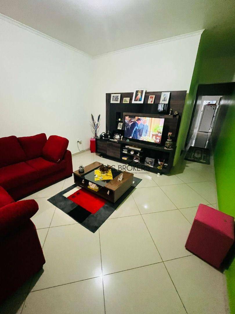 Casa à venda com 1 quarto, 150m² - Foto 8