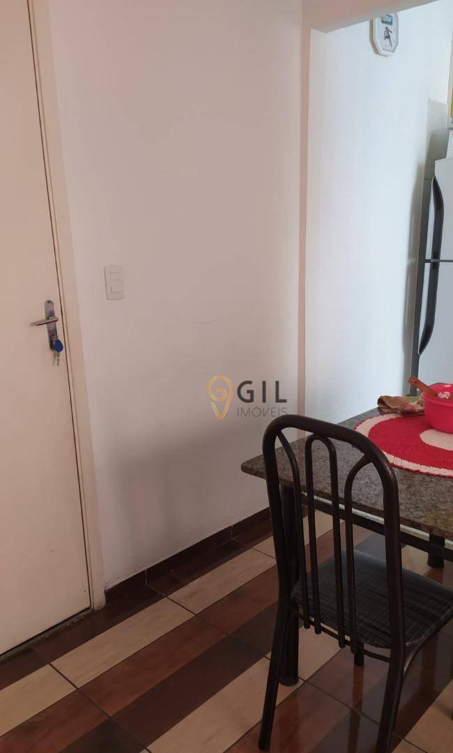 Apartamento à venda com 2 quartos, 45m² - Foto 4