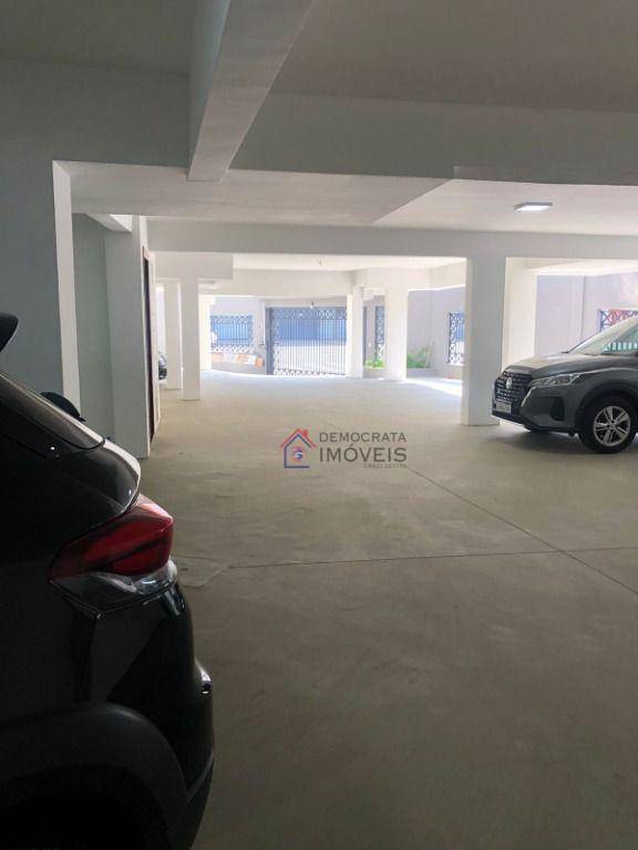 Apartamento à venda com 3 quartos, 110m² - Foto 35