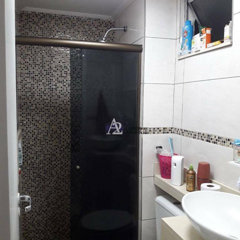 Apartamento à venda com 2 quartos, 60m² - Foto 9