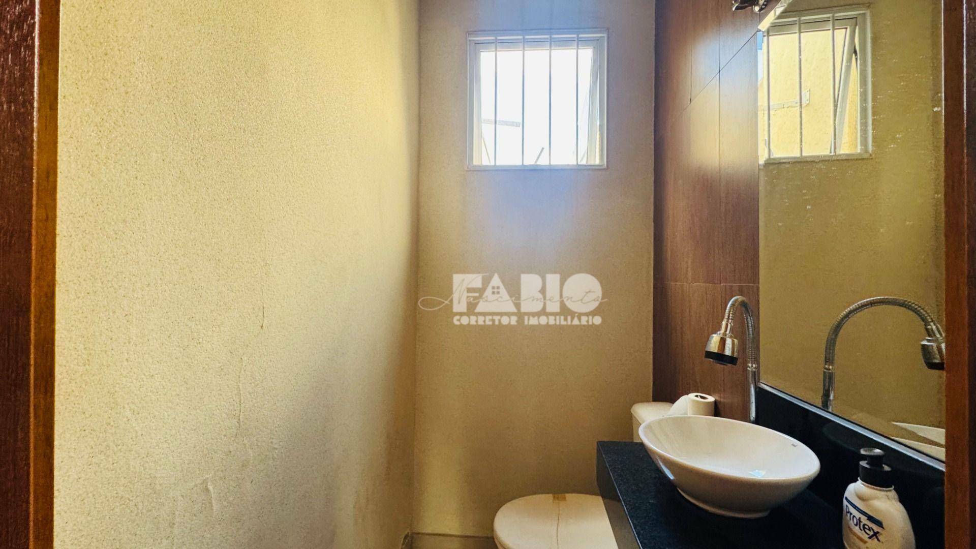Casa à venda com 3 quartos, 250m² - Foto 8