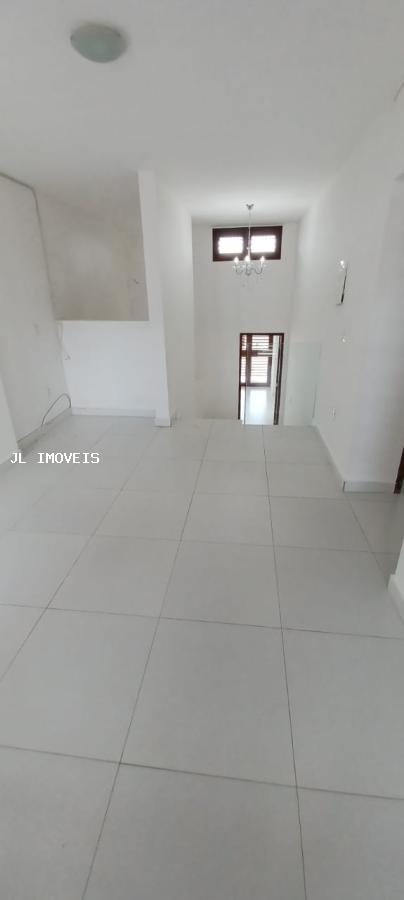 Casa à venda com 3 quartos, 340m² - Foto 12