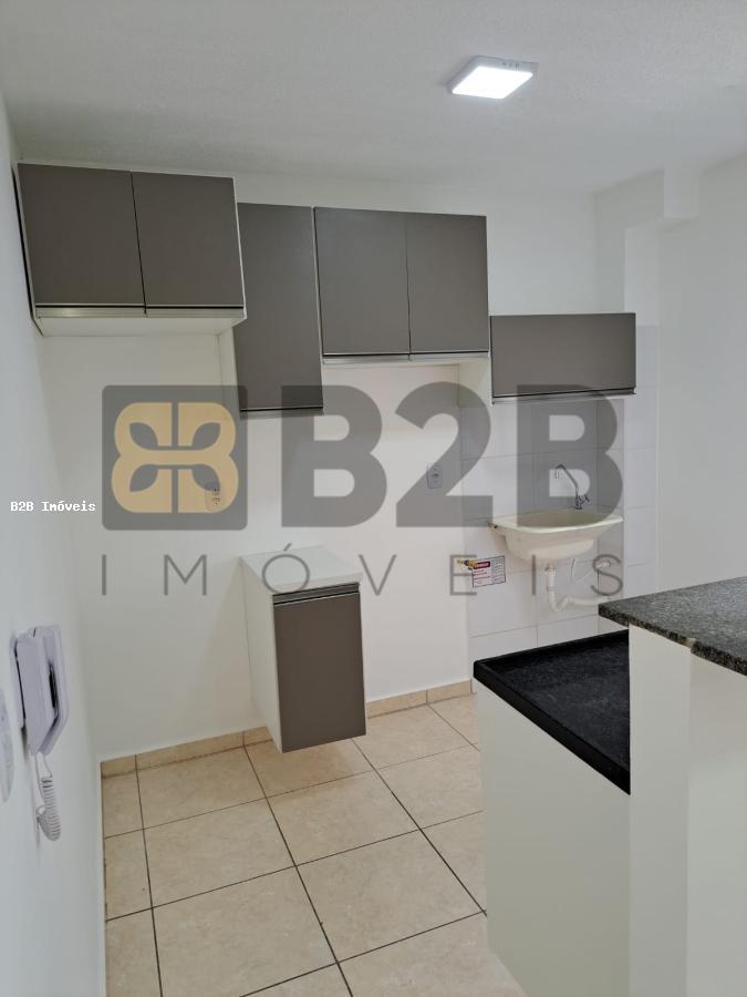 Apartamento à venda com 2 quartos, 42m² - Foto 1