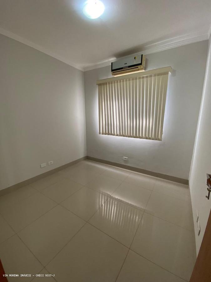 Casa à venda com 2 quartos, 127m² - Foto 11