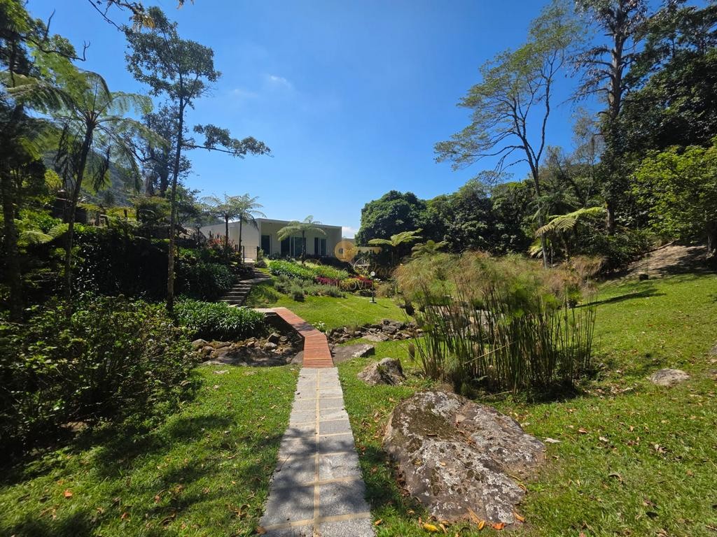 Casa à venda com 4 quartos, 10000m² - Foto 3