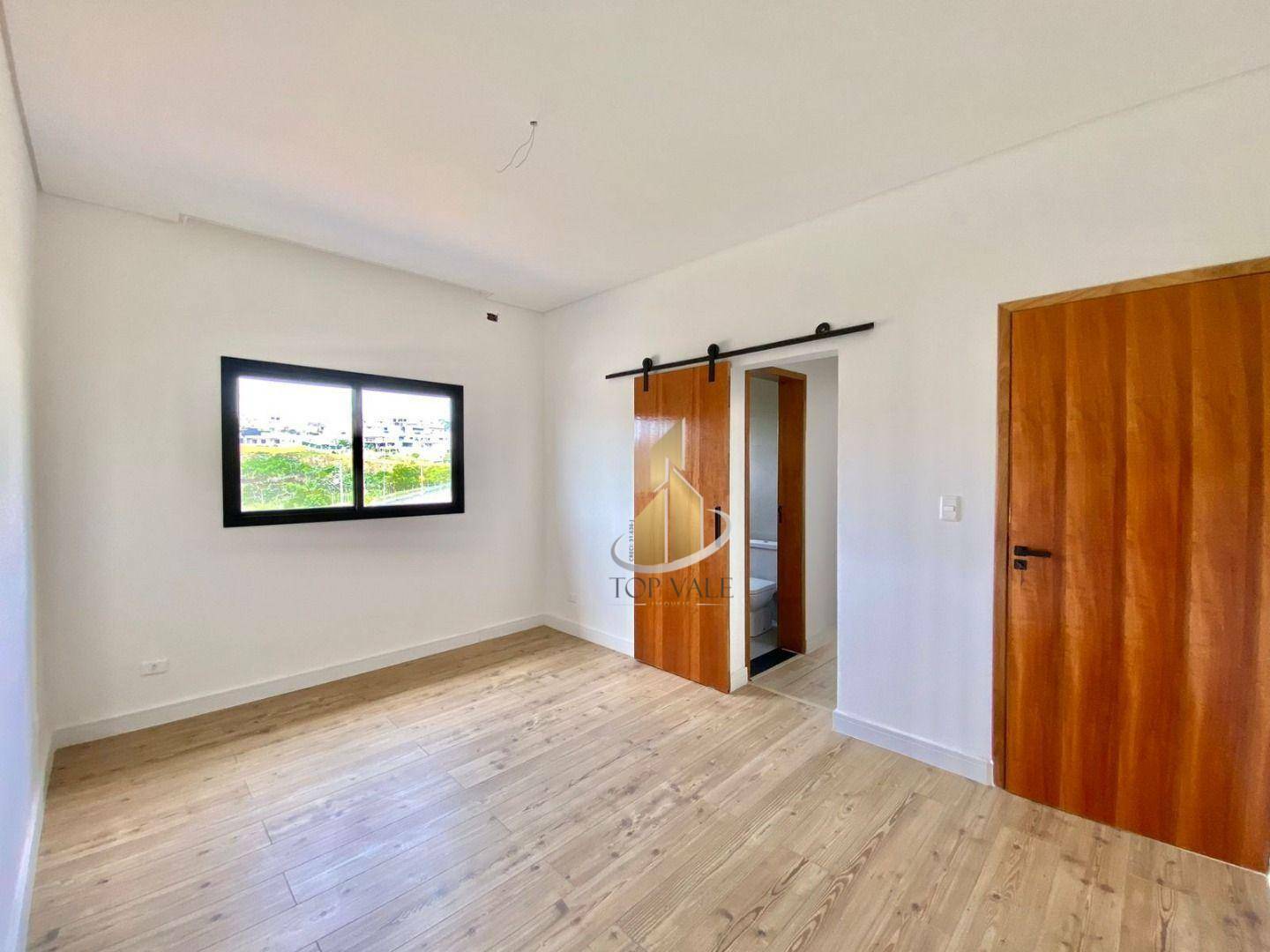 Sobrado à venda com 4 quartos, 321m² - Foto 14