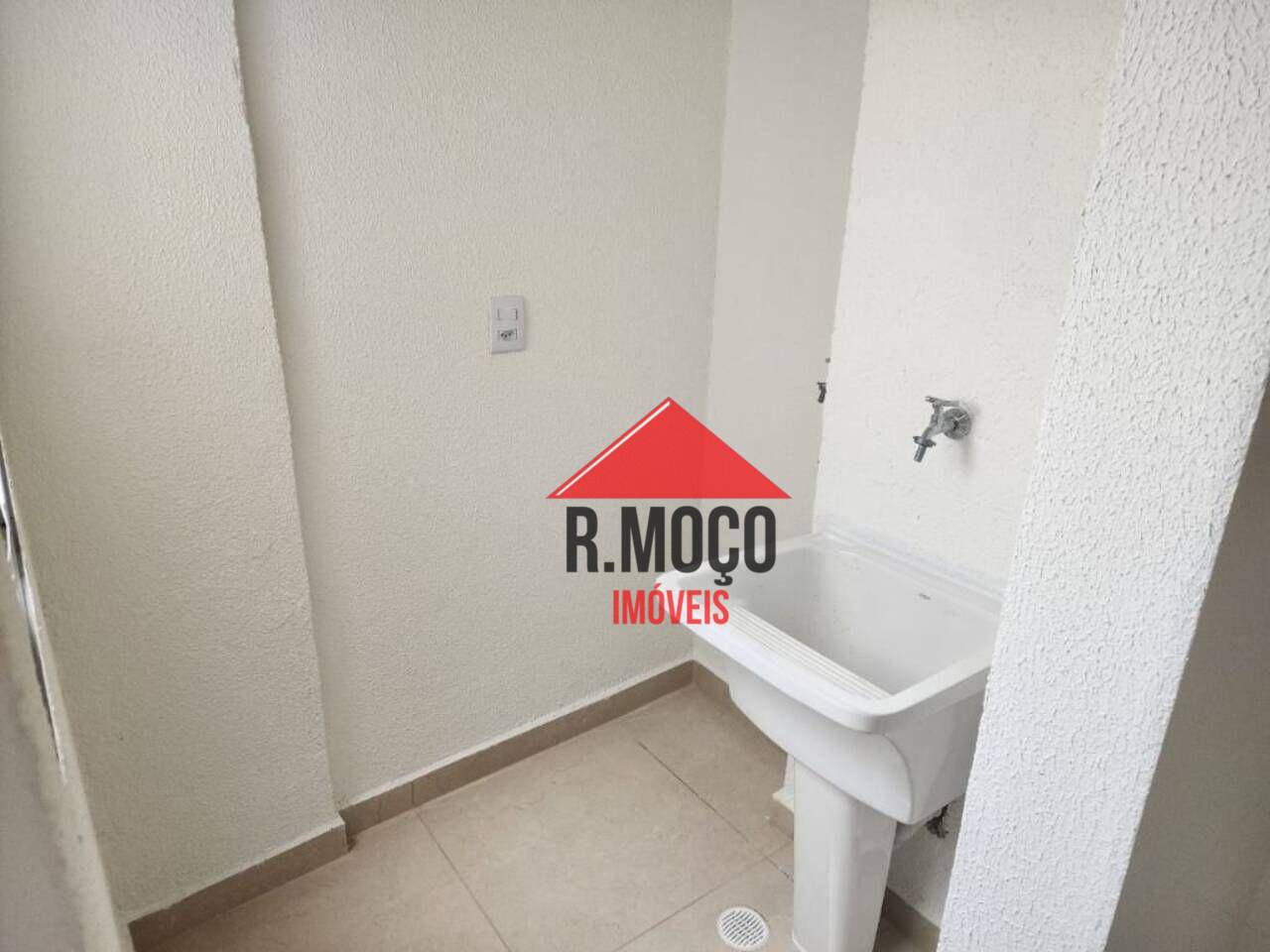 Apartamento à venda com 1 quarto, 27m² - Foto 4