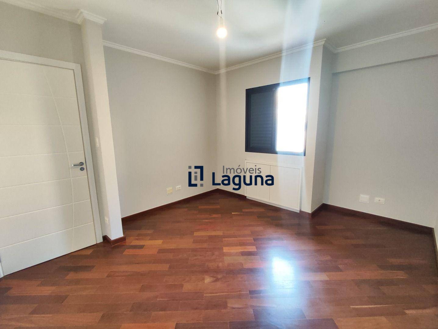 Apartamento à venda e aluguel com 3 quartos, 160m² - Foto 20