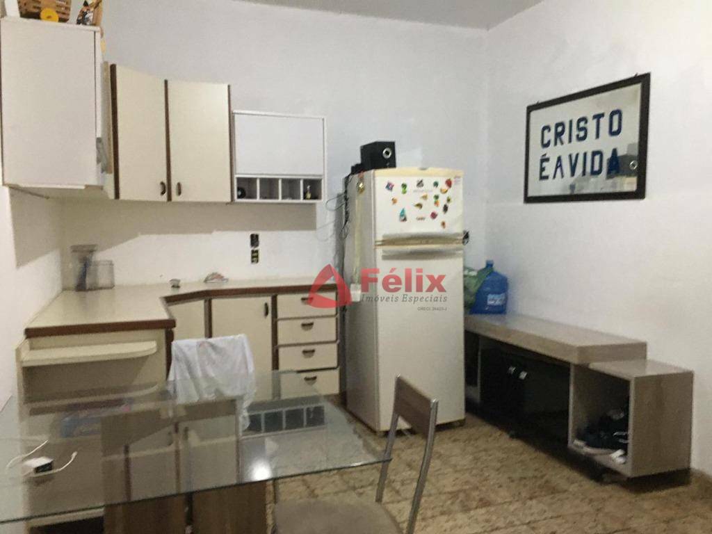 Sobrado à venda com 5 quartos, 490m² - Foto 22